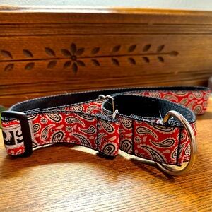 RC Pets Training Collar SZ Large (martingale style) EUC. Stylish and functional